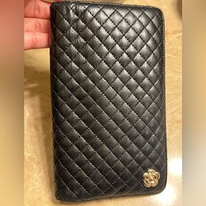 Authentic Vintage Chanel Camellia Black Leather Wallet